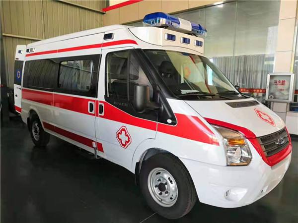 滑县福特V362救护车
